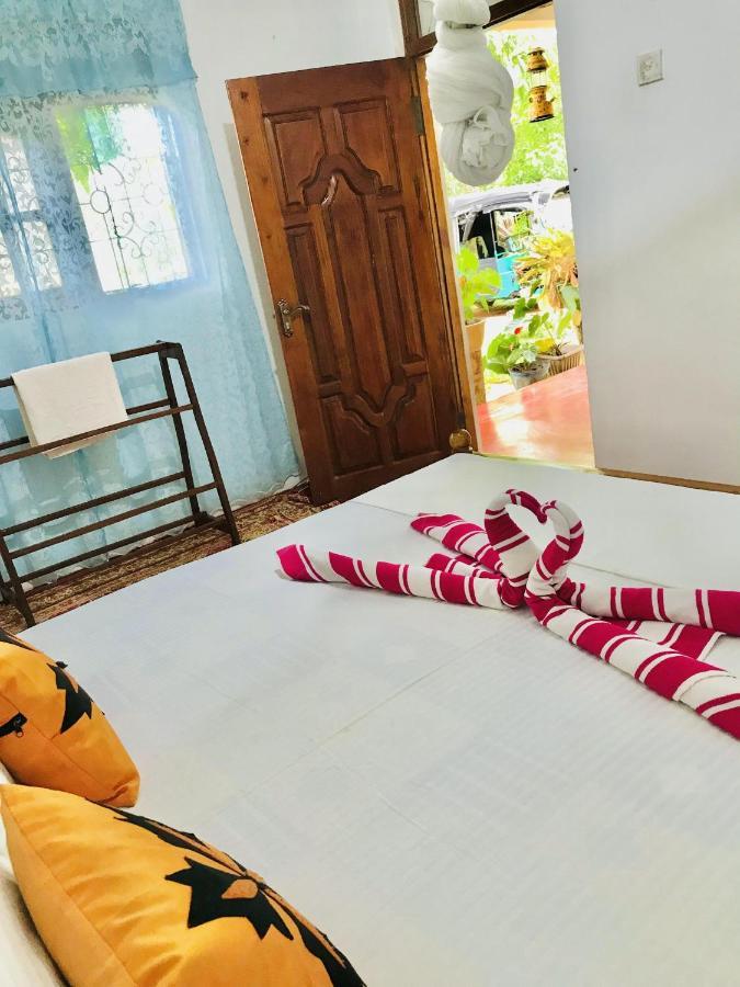 Sigiri Lakshan Home Stay Sigiriya Luaran gambar